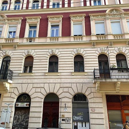 Bp-Est K39 Apartment Budapest Bagian luar foto
